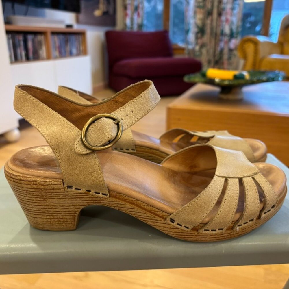 Dansko Sandles